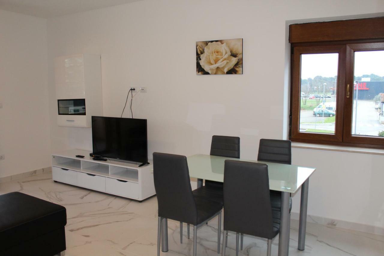 Apartamento Casa Rados Fažana Exterior foto