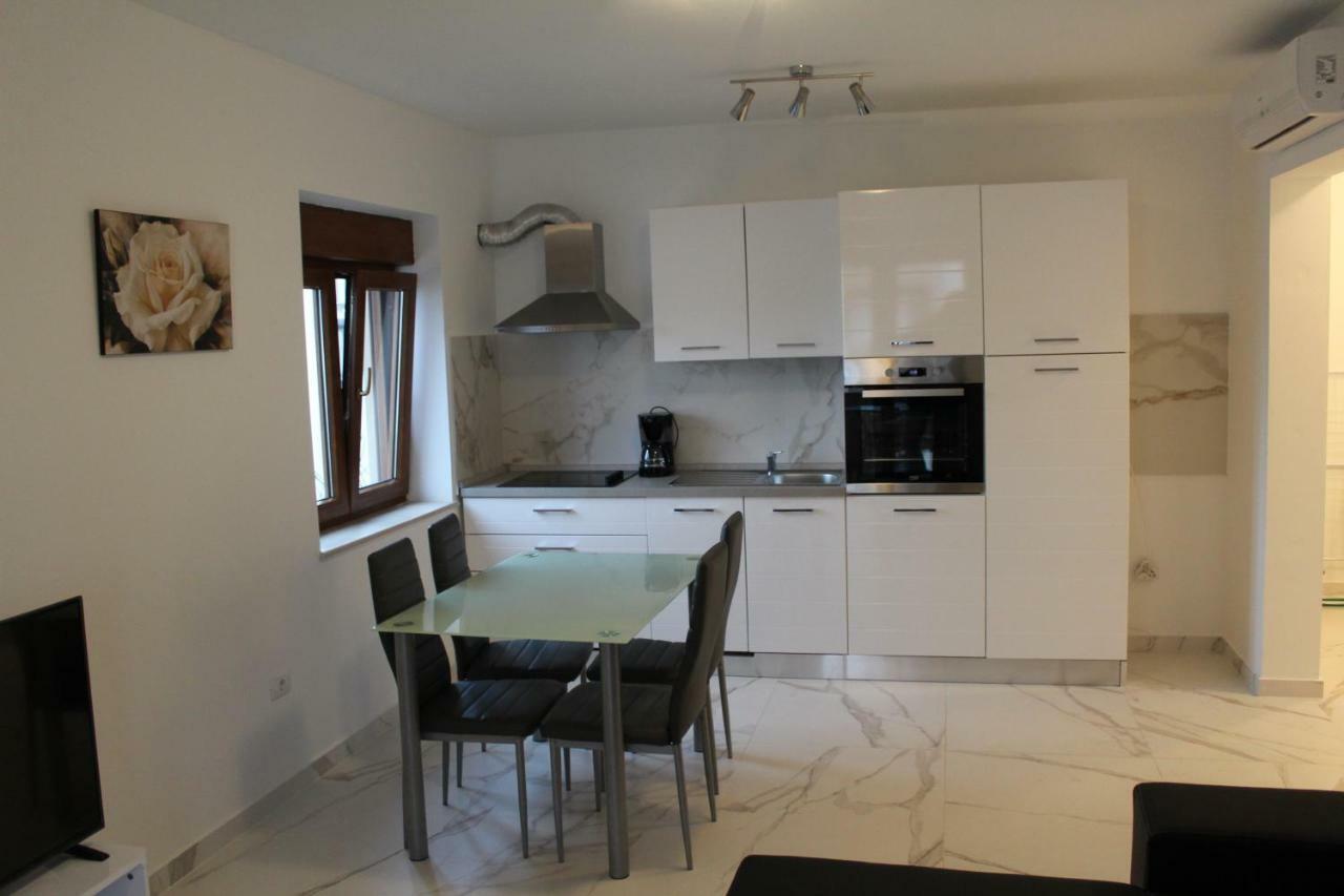 Apartamento Casa Rados Fažana Exterior foto